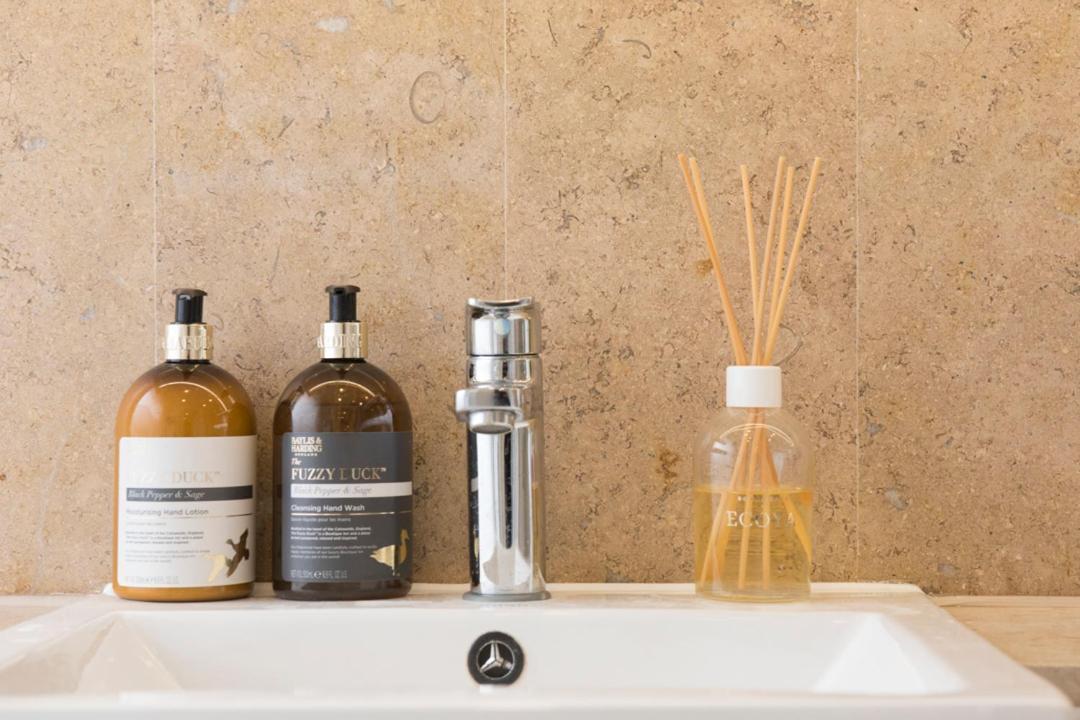 Deluxe Mayfair Luxury Apartment Londra Esterno foto